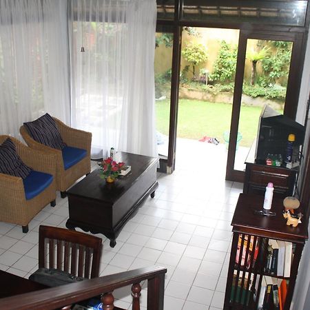 De Puspa Residence Seminyak Buitenkant foto