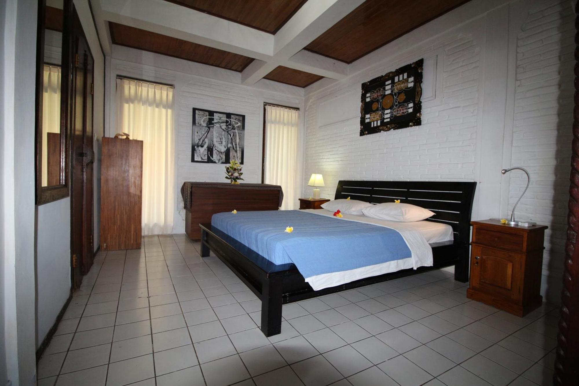 De Puspa Residence Seminyak Buitenkant foto